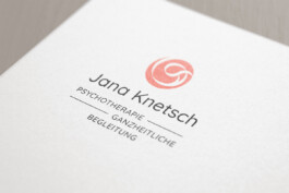 Jana Ketschs Logo auf Papier 